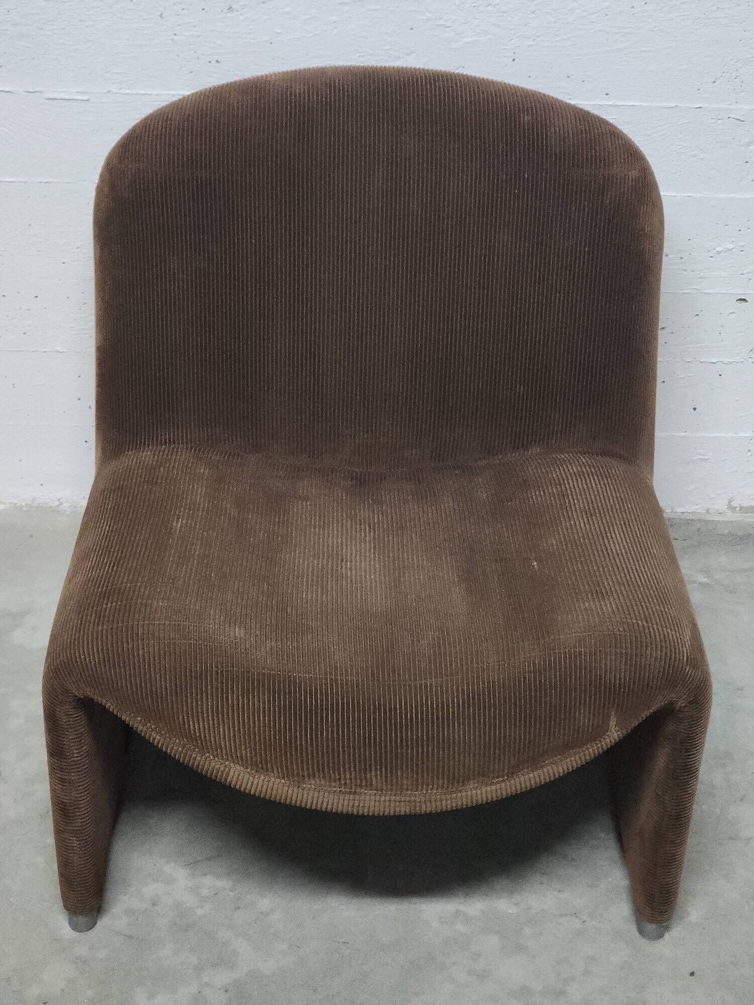 Alky Lounge Chair by Giancarlo Piretti for Anonima Casteli (brown corduroy)