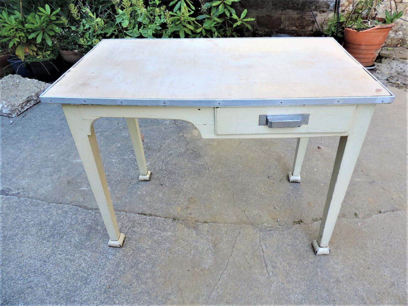 Vintage kitchen table