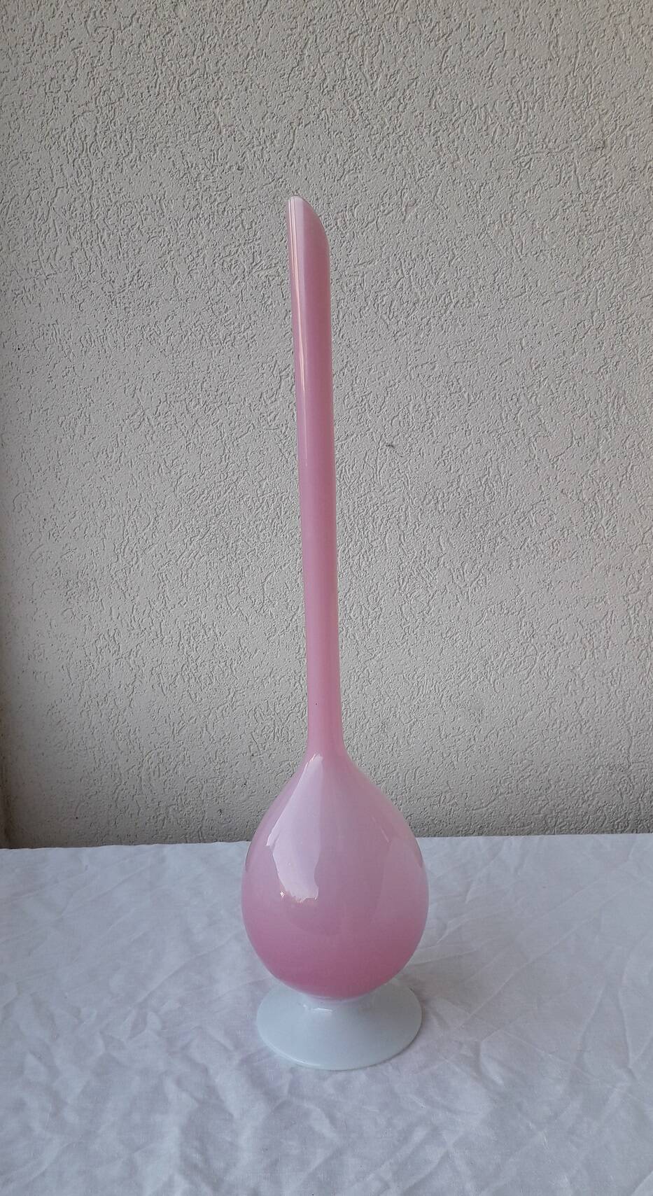 Pink opaline single-flower vase