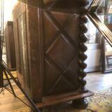 Superb walnut confectioner of the Louis XIII period Mid-XVII