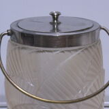 Ice bucket