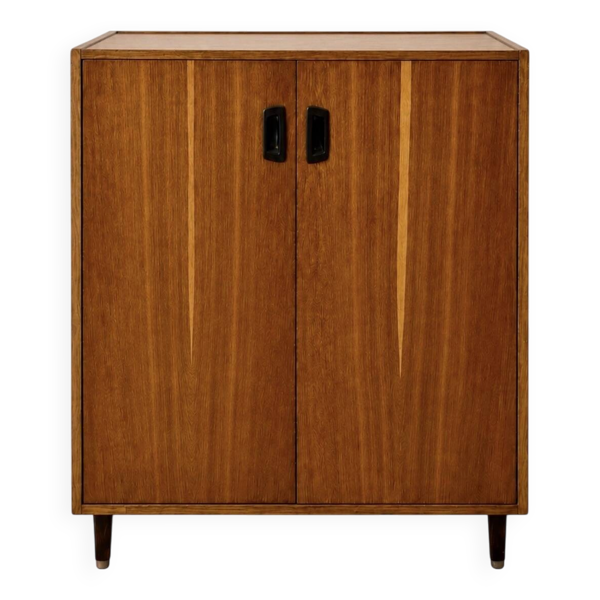 Petit meuble de rangement moderniste — Beyit