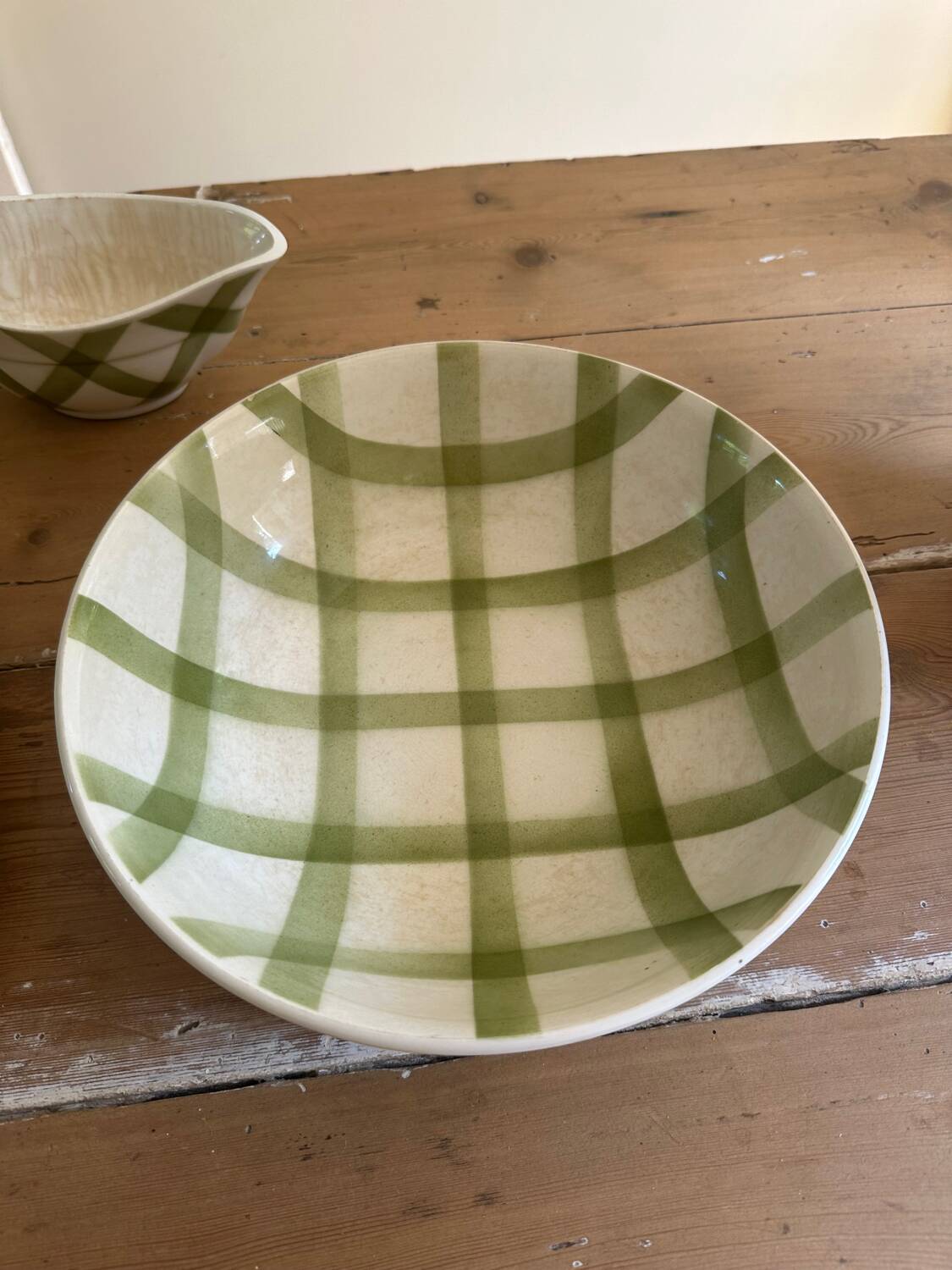 Set of dishes Moulin des loups