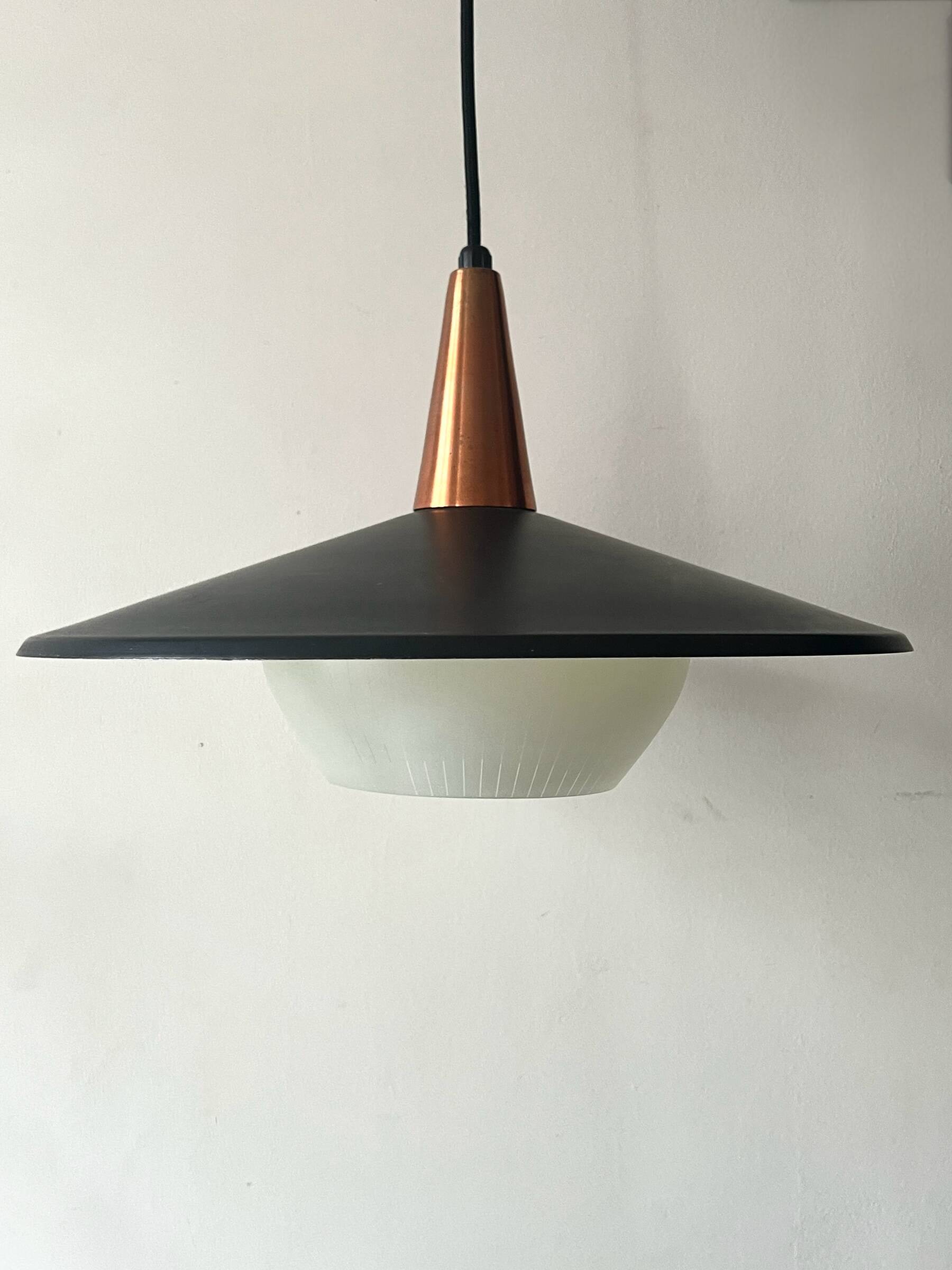 Scandinavian suspension in black metal, copper, and opal glass, 1970s design.