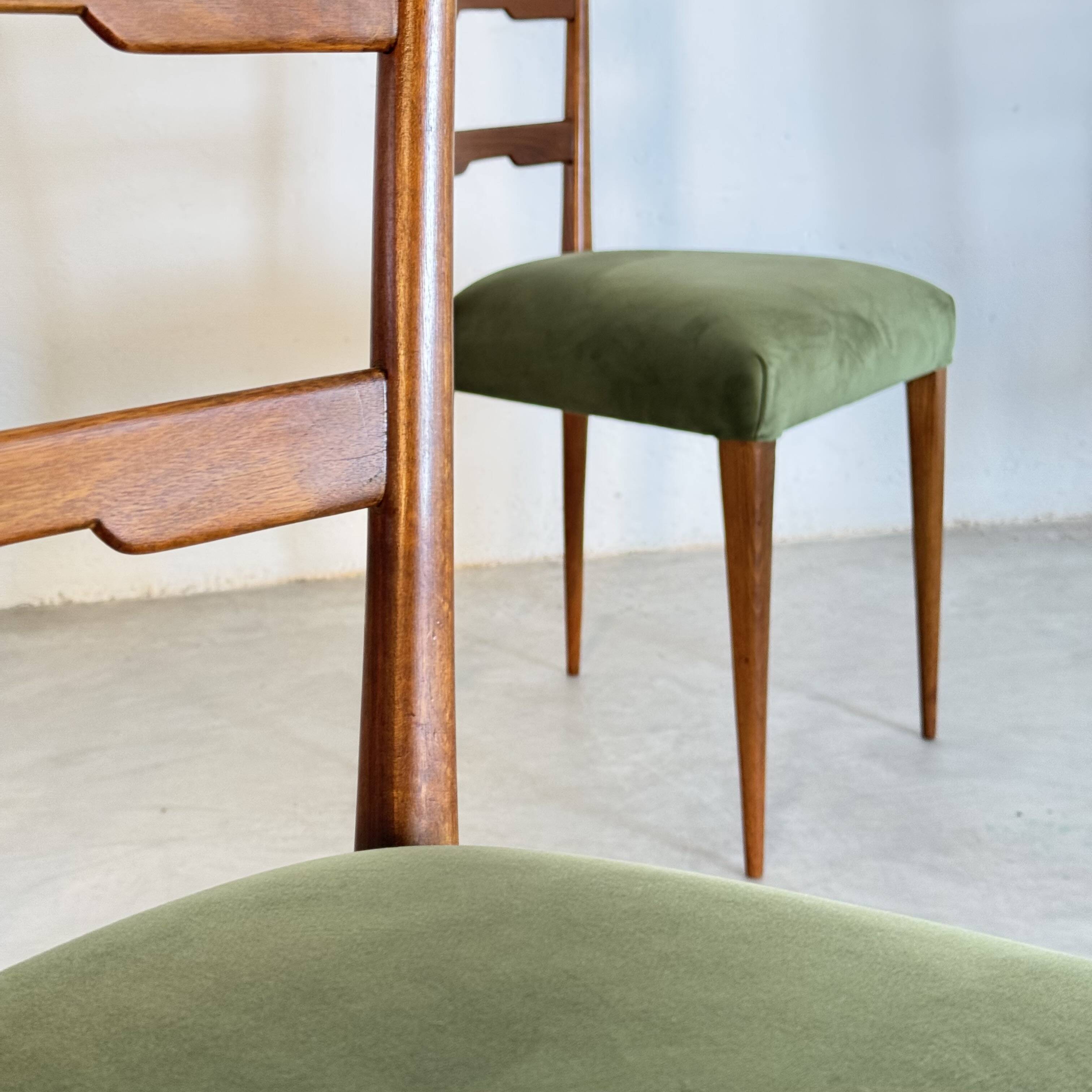 Set of six dining room chairs attributed to Gio Ponti, Italy, 1950.