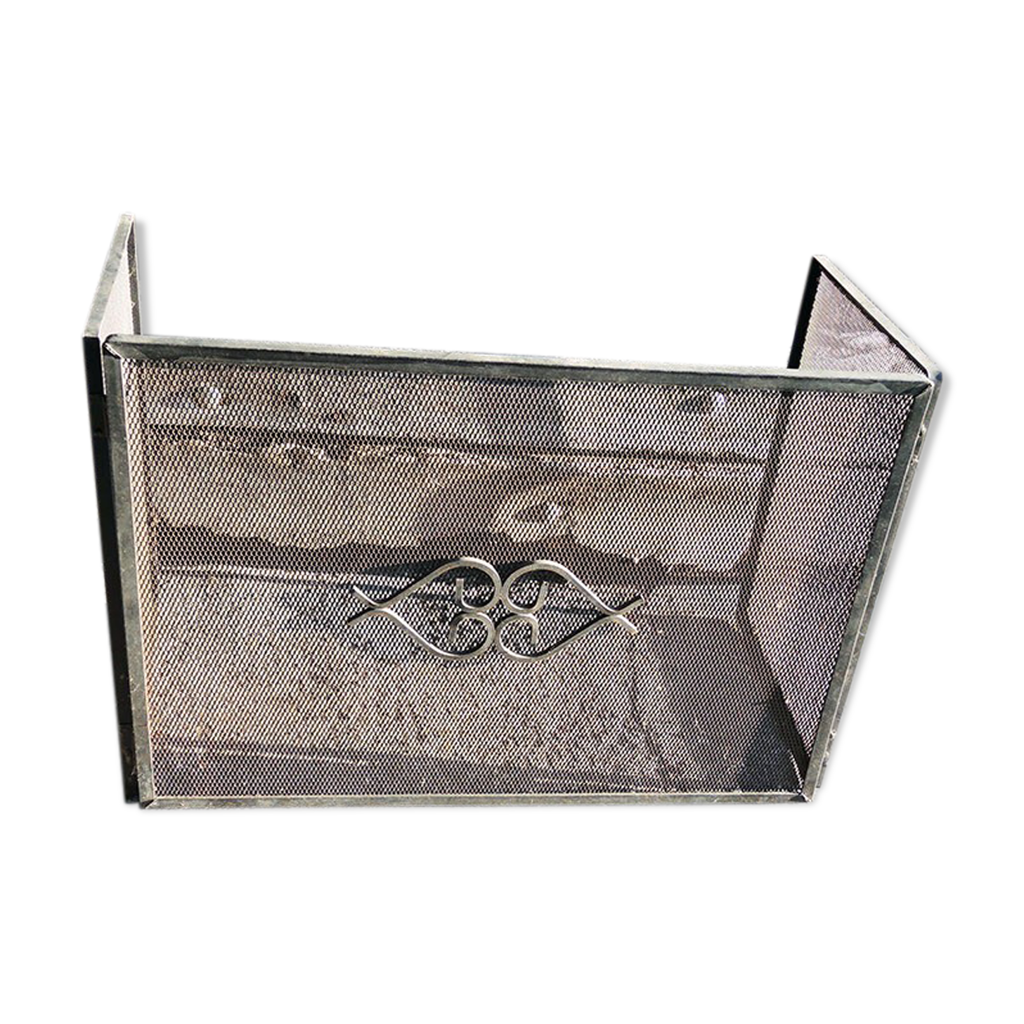 Old firewall 3 shutters in black metal