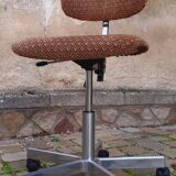 Rolling and adjustable office chair from the 70s