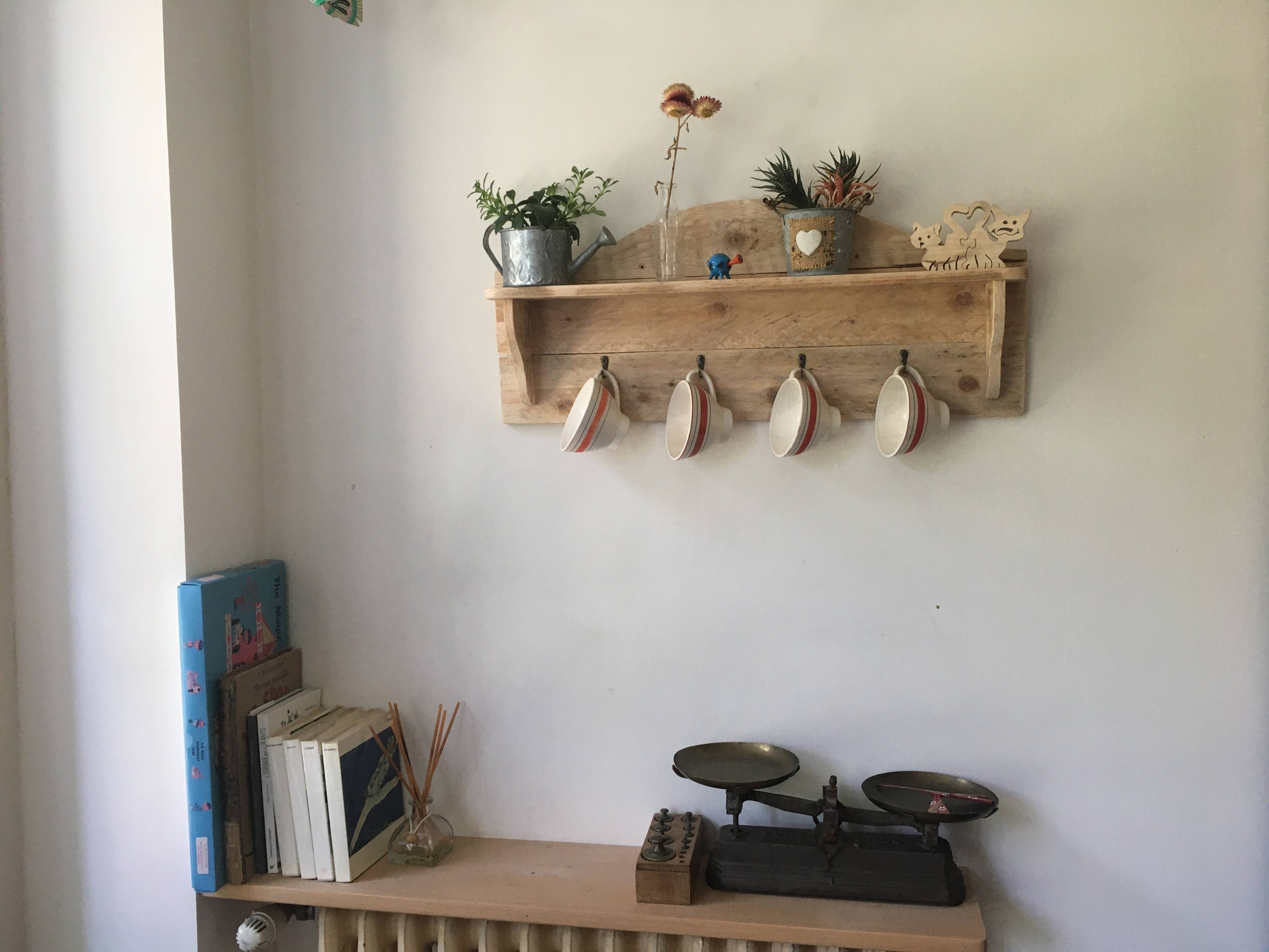 étagère murale crochets