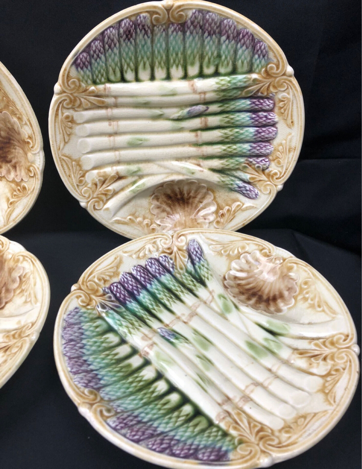Set of 6 vintage Barbotine asparagus plates