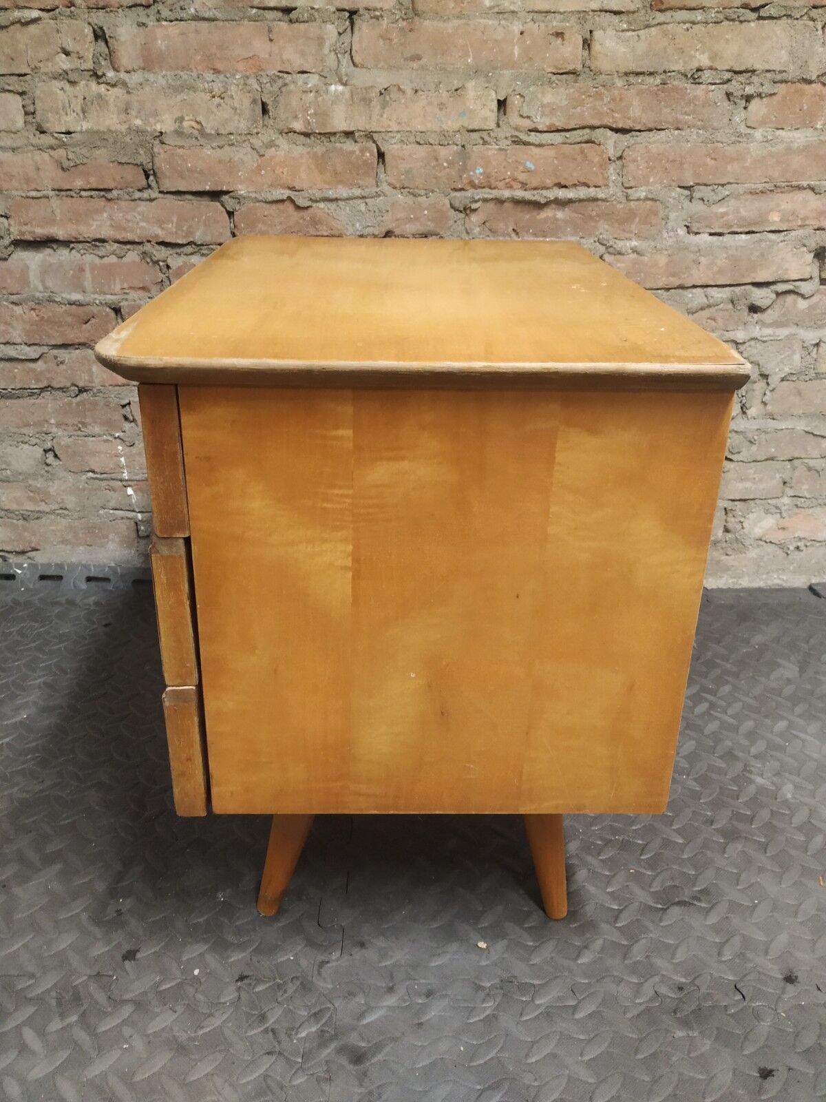 Small furniture feet compass 50s