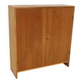 Armoire scandinave en teck, Hans J Wegner, Ry Møbler, Danemark, 1960