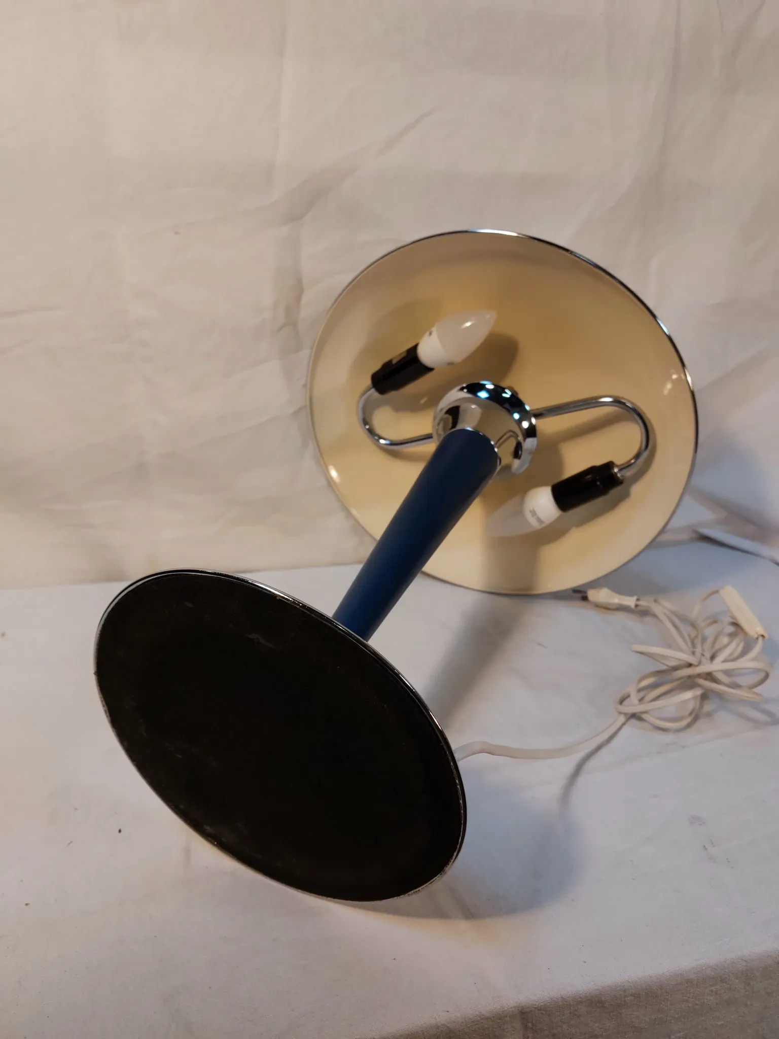 Vintage blue and chrome ocean liner lamp, double lighting, Collins 70s style.