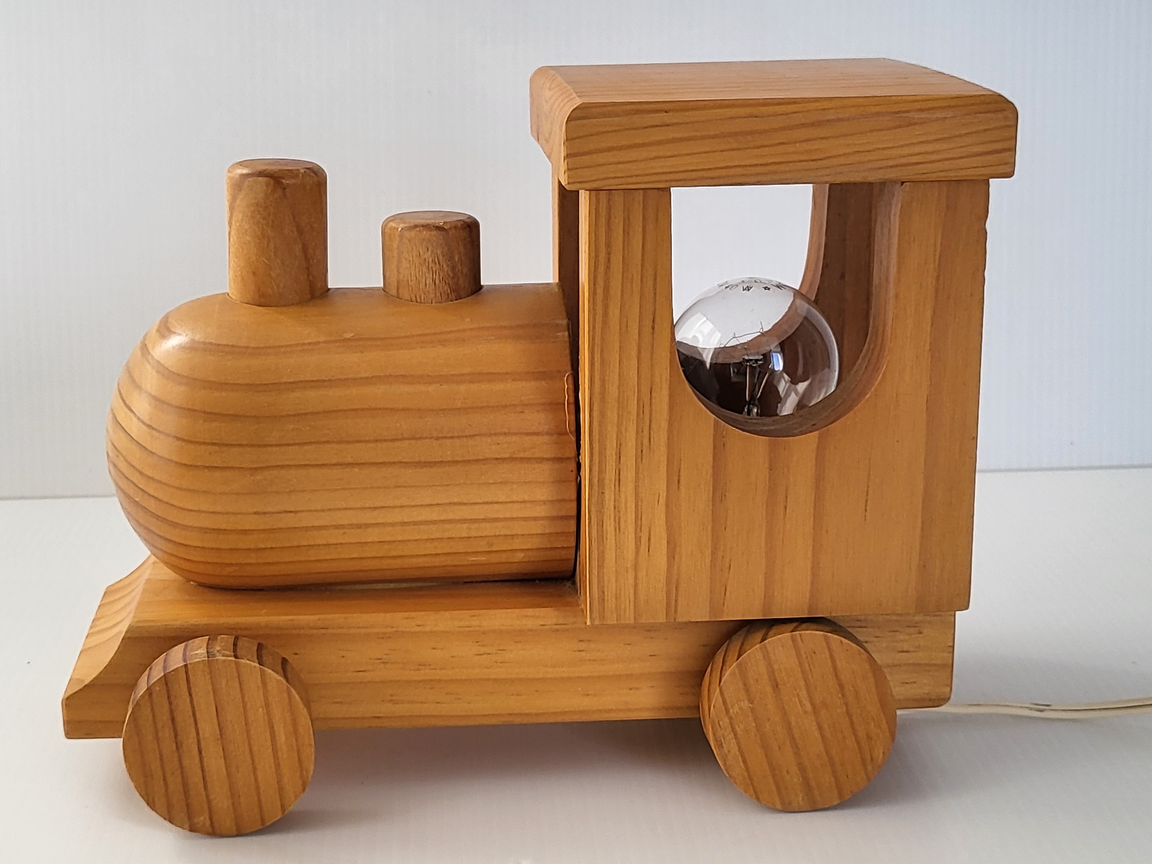 Vintage 1970 pine locomotive lamp