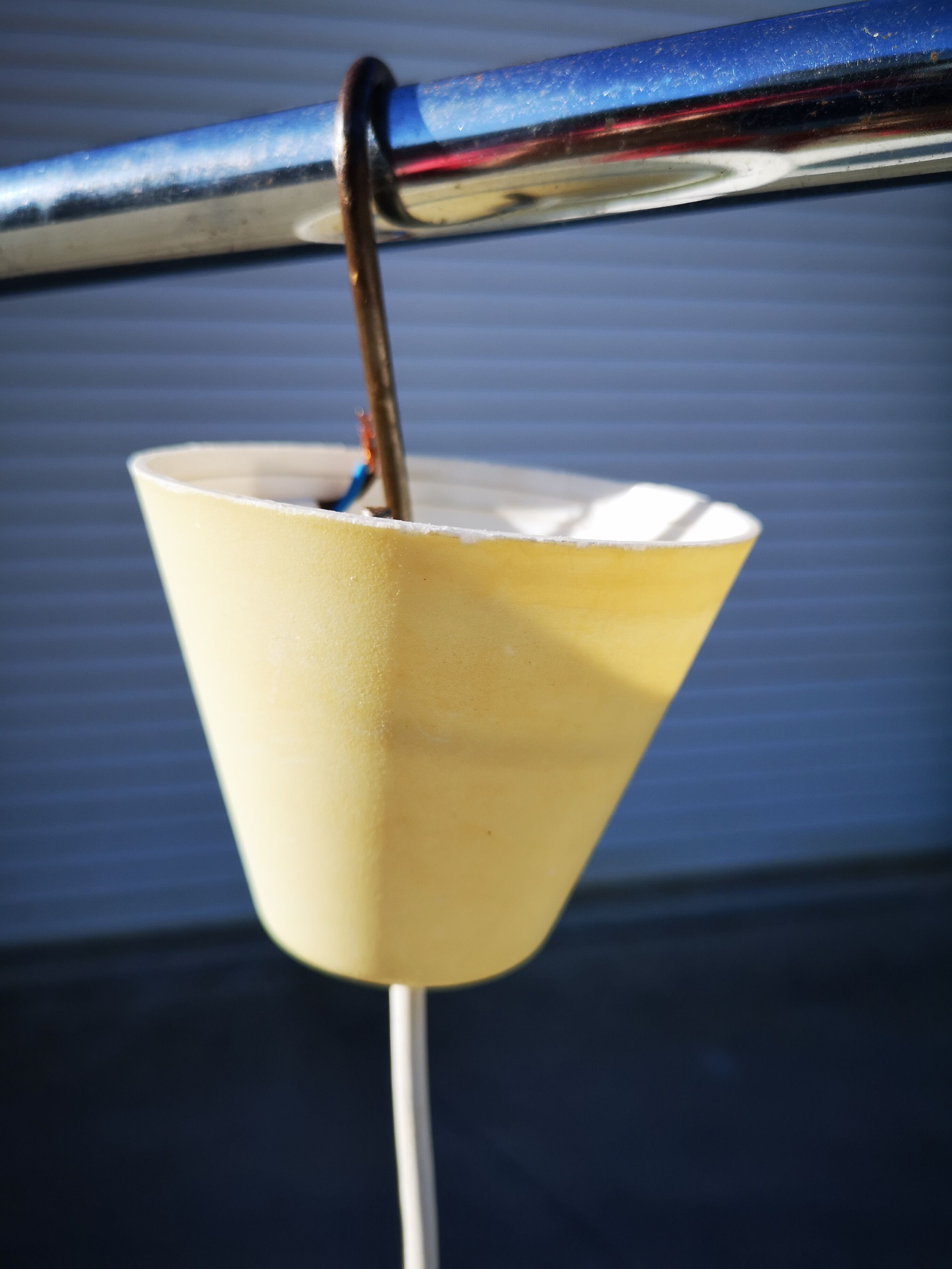 Scandinavian hanging lamp