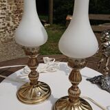 2 bedside or opaline-laying lamps