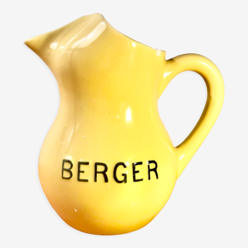 Pichet Berger en céramique jaune
