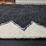 Traditional Berber rug 2.5x1.5 m