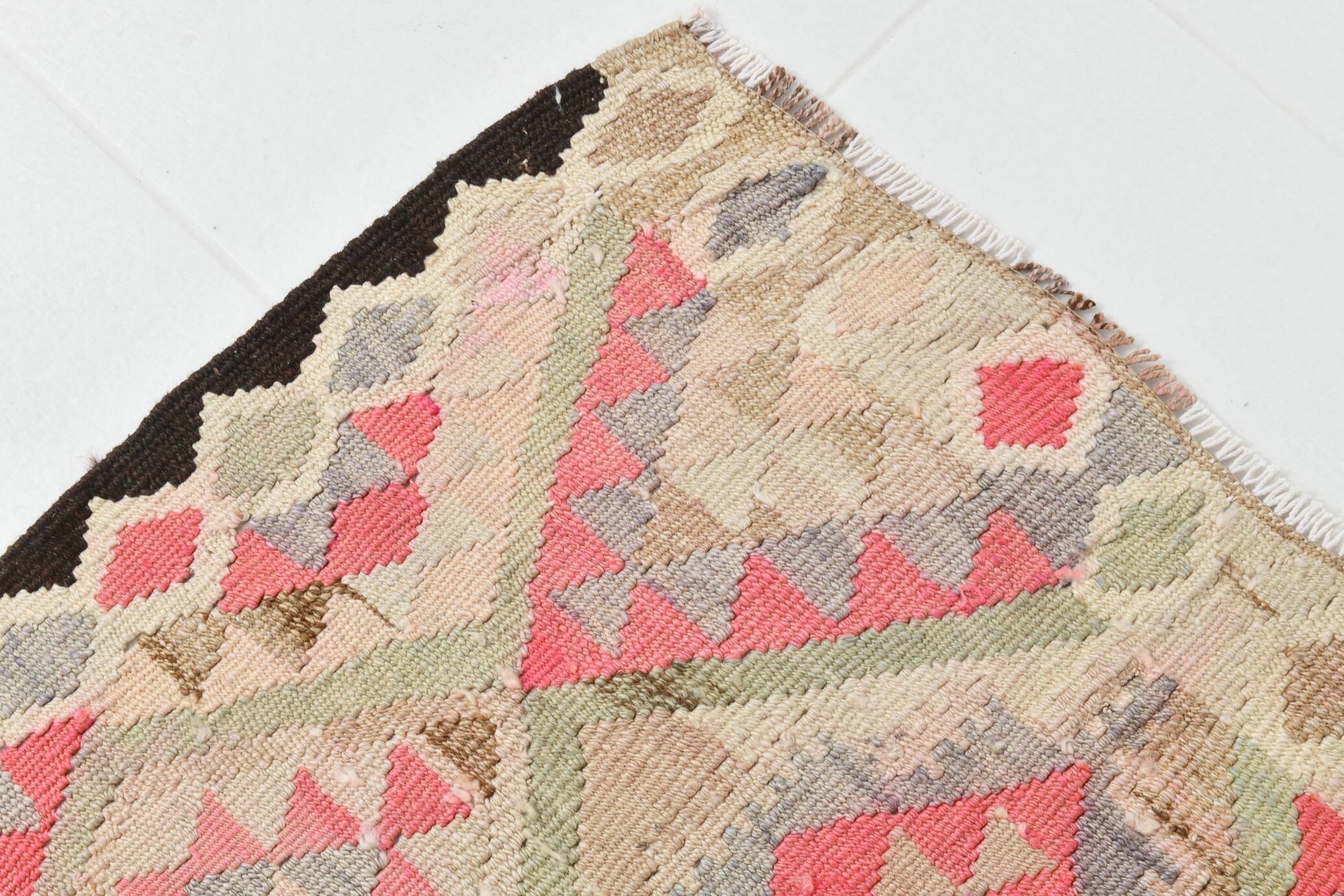 3x12 Pink & Beige Geometric Kilim Runner Rug, 94x378Cm