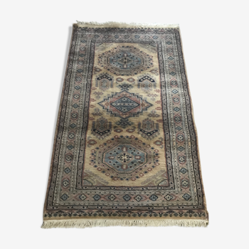 Oriental Carpet 127x78 cm