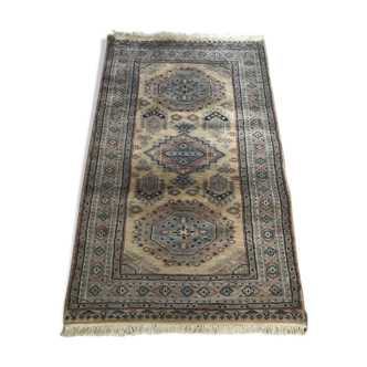 Oriental Carpet 127x78 cm