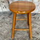 Tabouret chalet ancien bois pin massif vintage