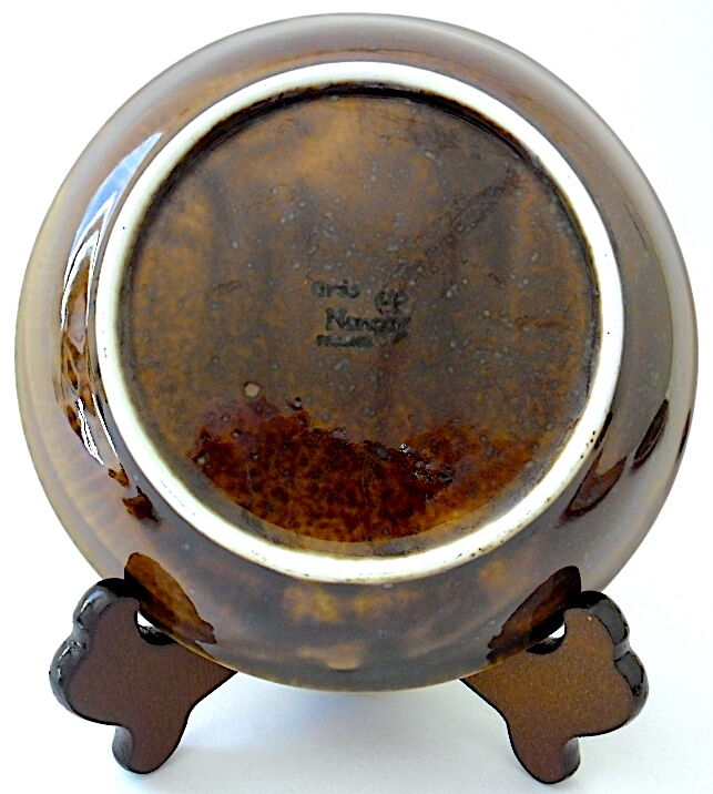 Suite of 48 plates in Berry sandstone