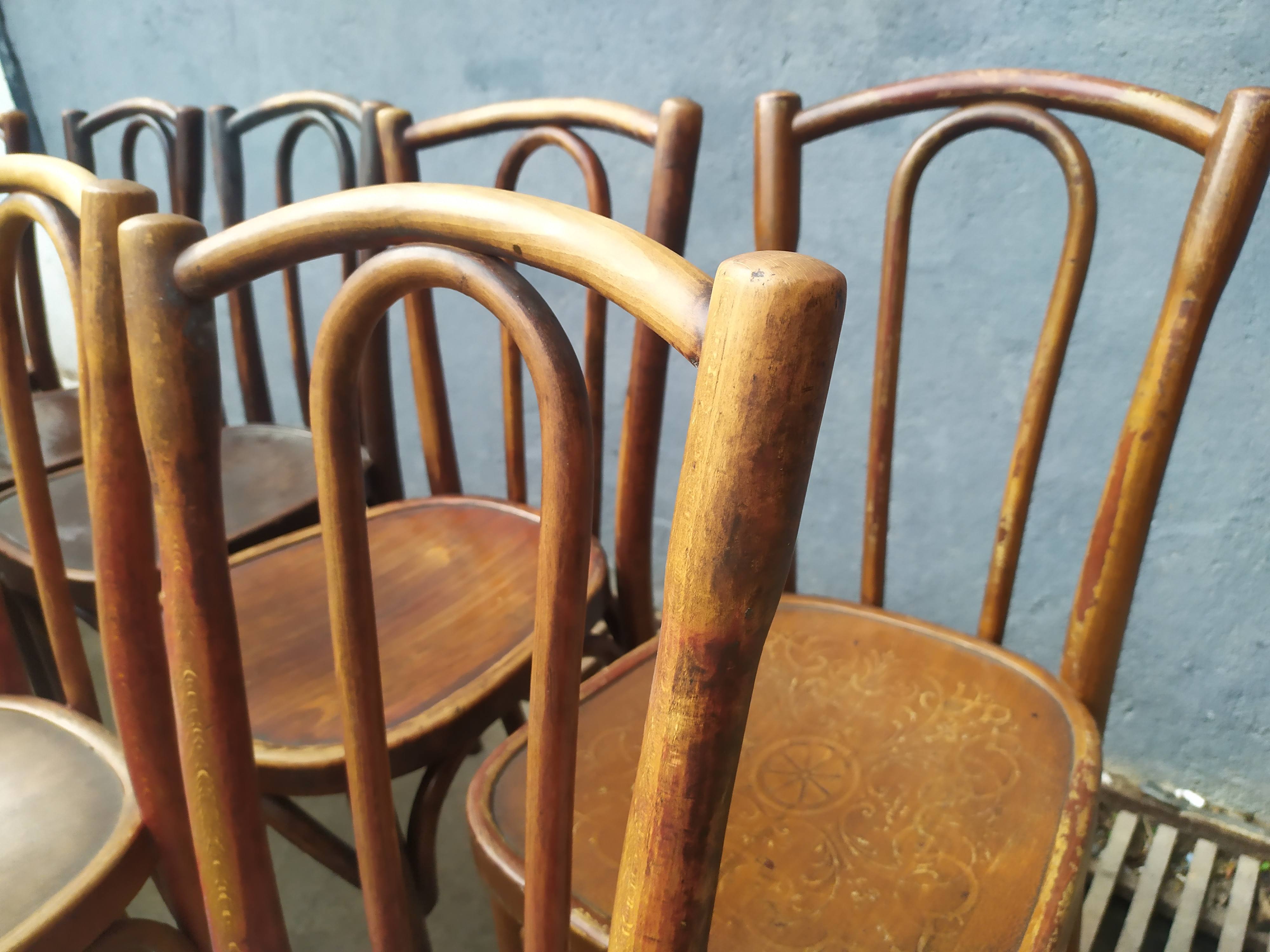 Lot de 16 chaises bistrot