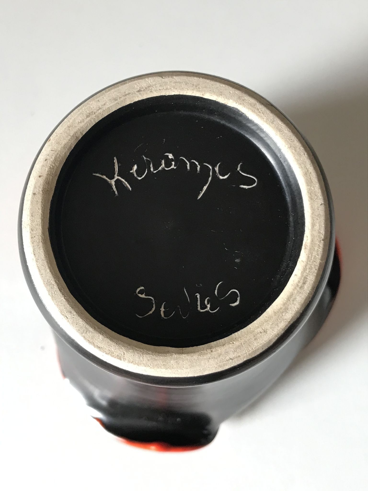 Ceramic vase weaned design 50 years
