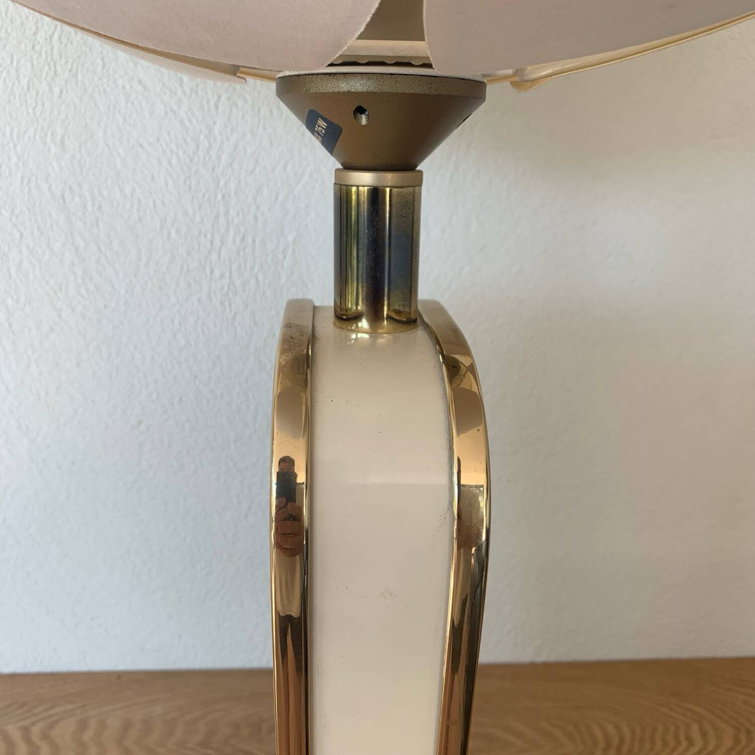 Lampe Métal Forgé Avec Fleurs Et Abat-jour Tulipe En Verre - Déco Rétro