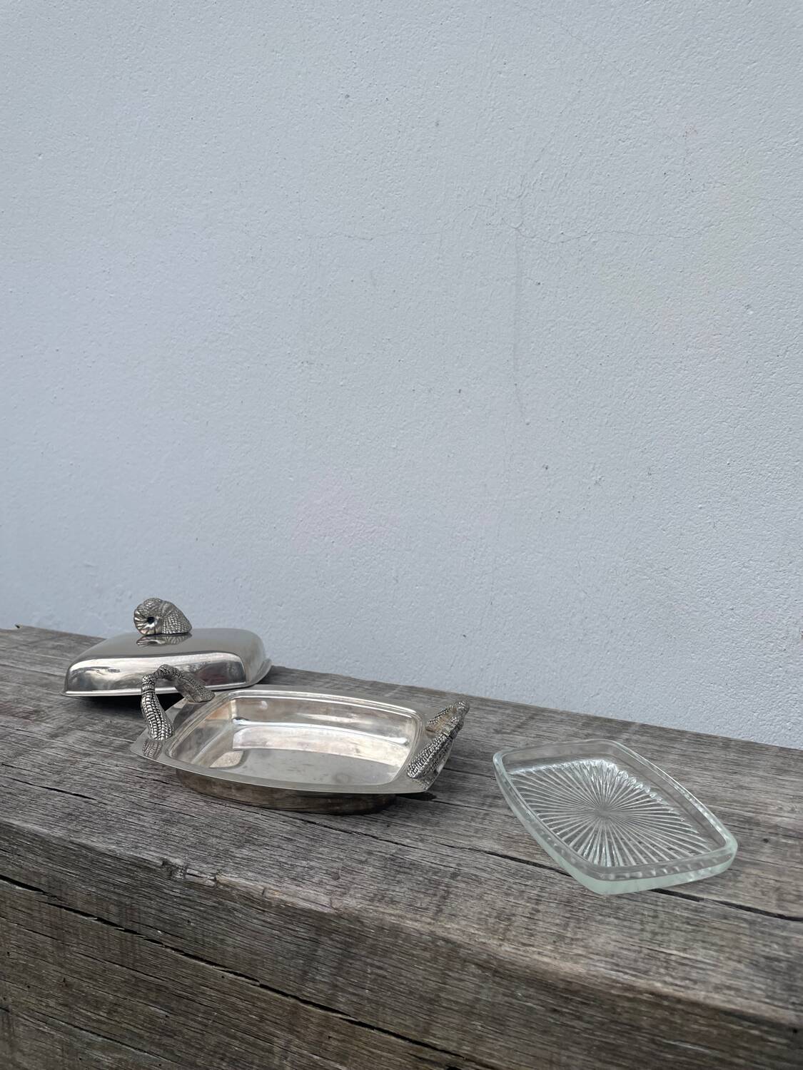 Silver metal pompom butter dish