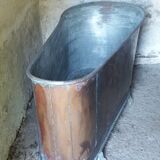 Copper bathtub from the 18th/19th century.