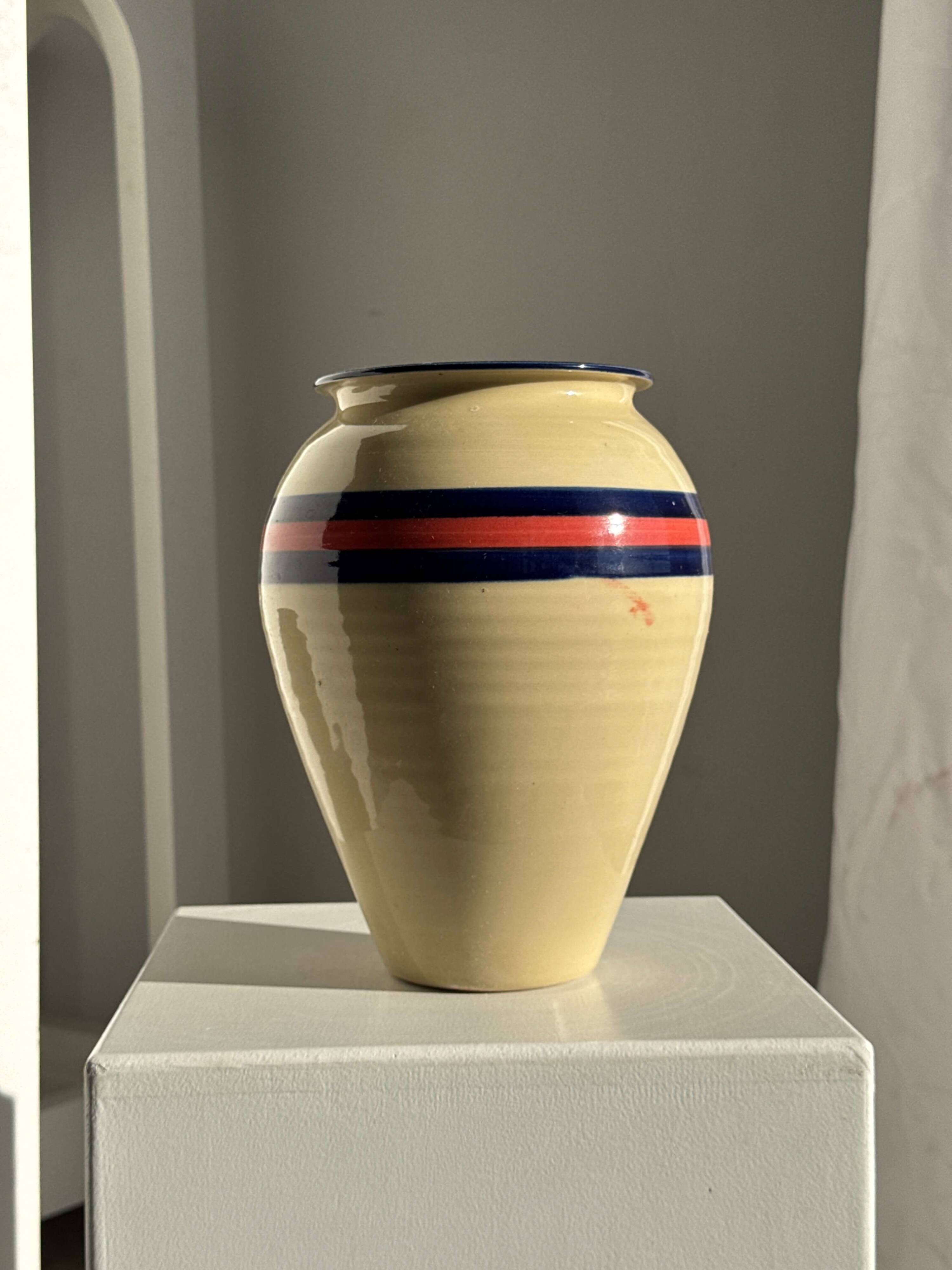 Large beige vase with blue and pink trim H27 D21