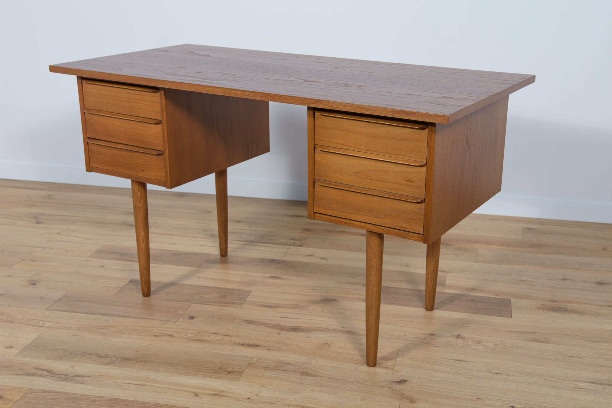 Mid-Century Freestanding Teak Desk, 1960s