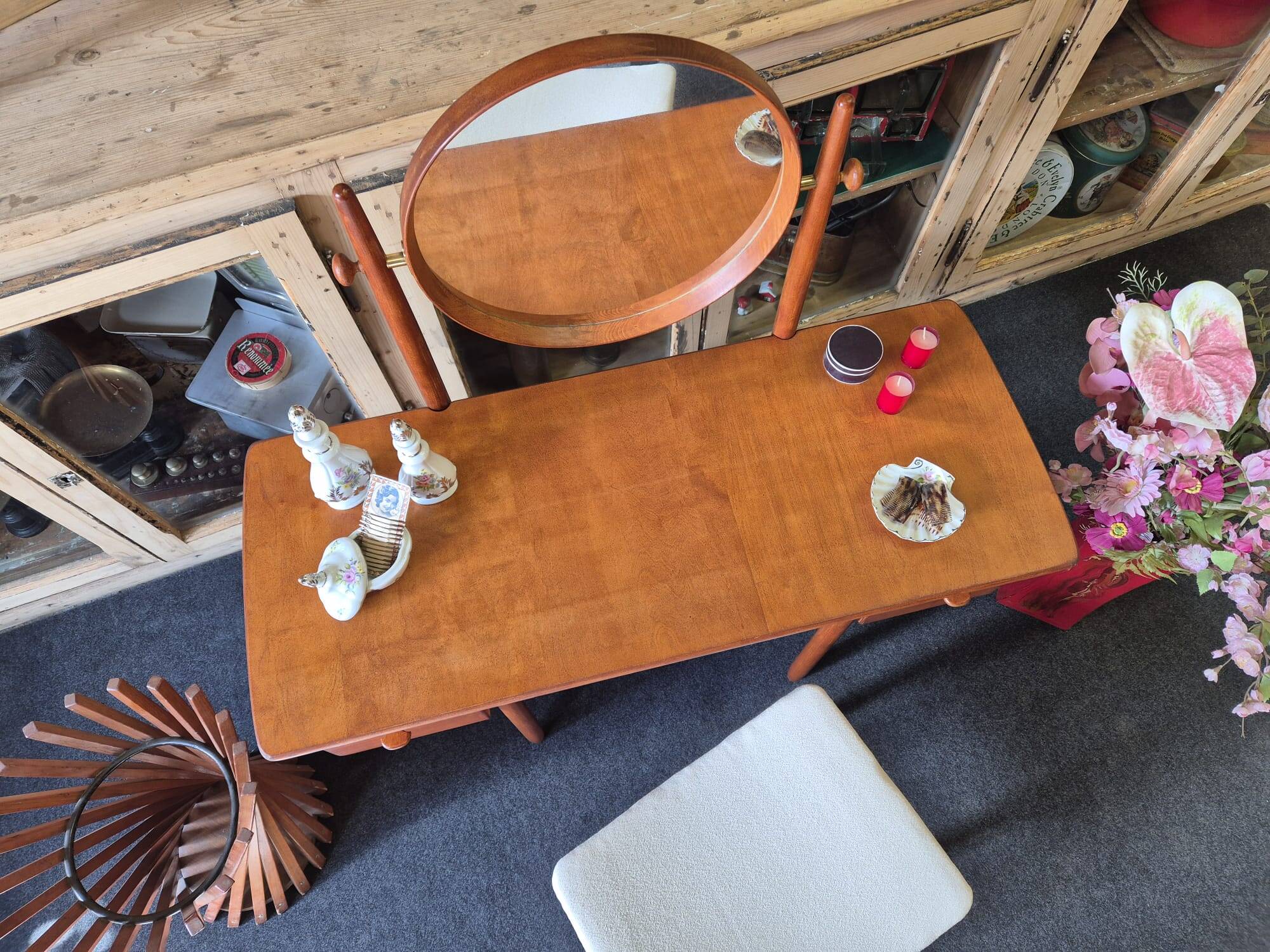 Scandinavian hairdresser Engström & Myrstrand