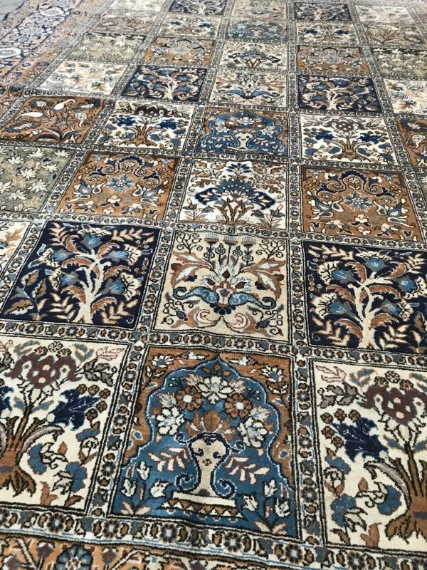 Old Persian Ghoum handmade carpet 207 X 303 cm