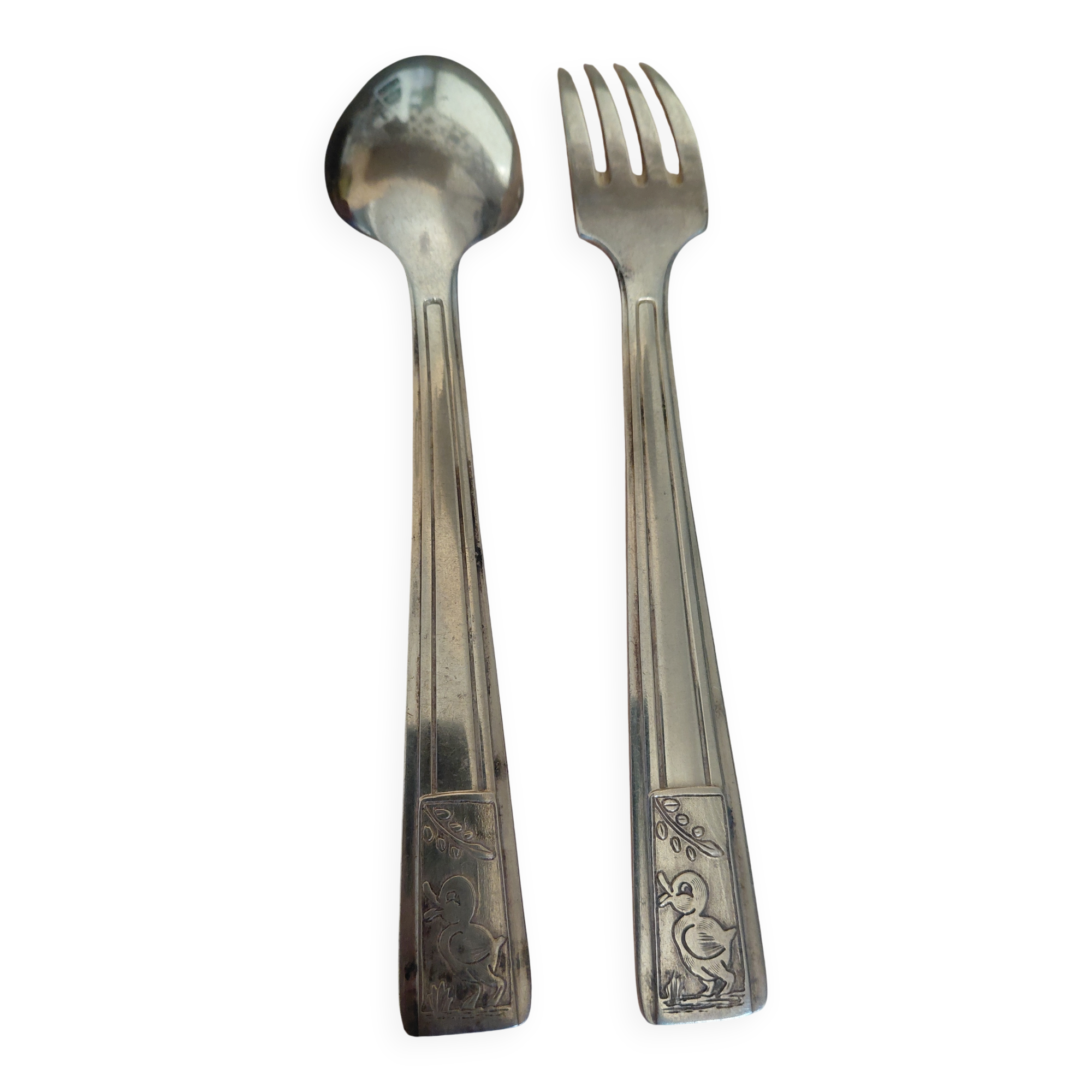 Children's cutlery in silver-plated metal
