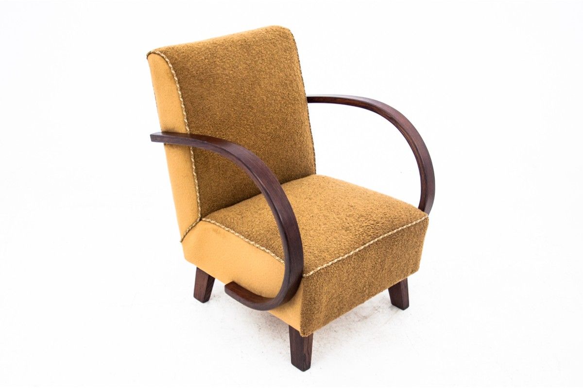 Art Deco armchair, designed by J. Halabala, Czech Republic, 1930s. After renovation.