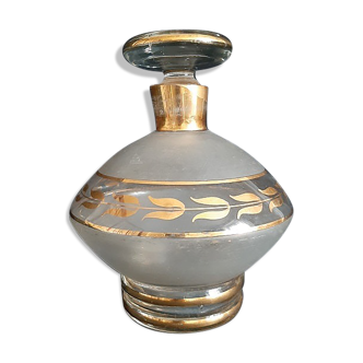 Carafe in sandblasted glass and gold