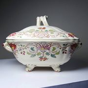 Antique Longchamp soup tureen/vegetable dish with polychrome daisies in ironstone.
