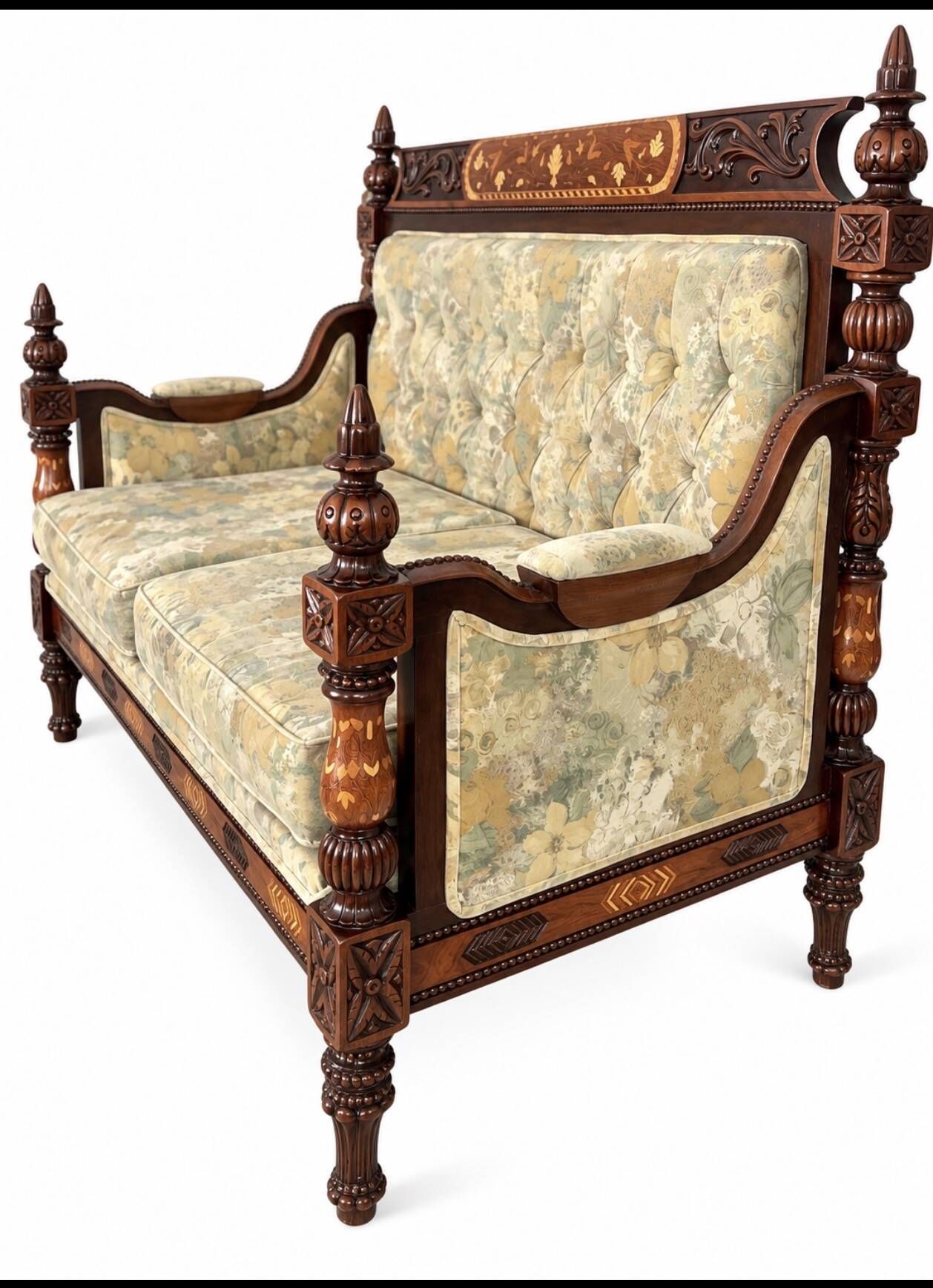 Two-seater canapé made of hand-carved Sheesham wood - Chiniot, Pakistan