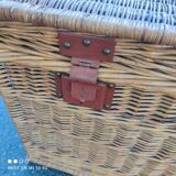 Wicker travel trunk