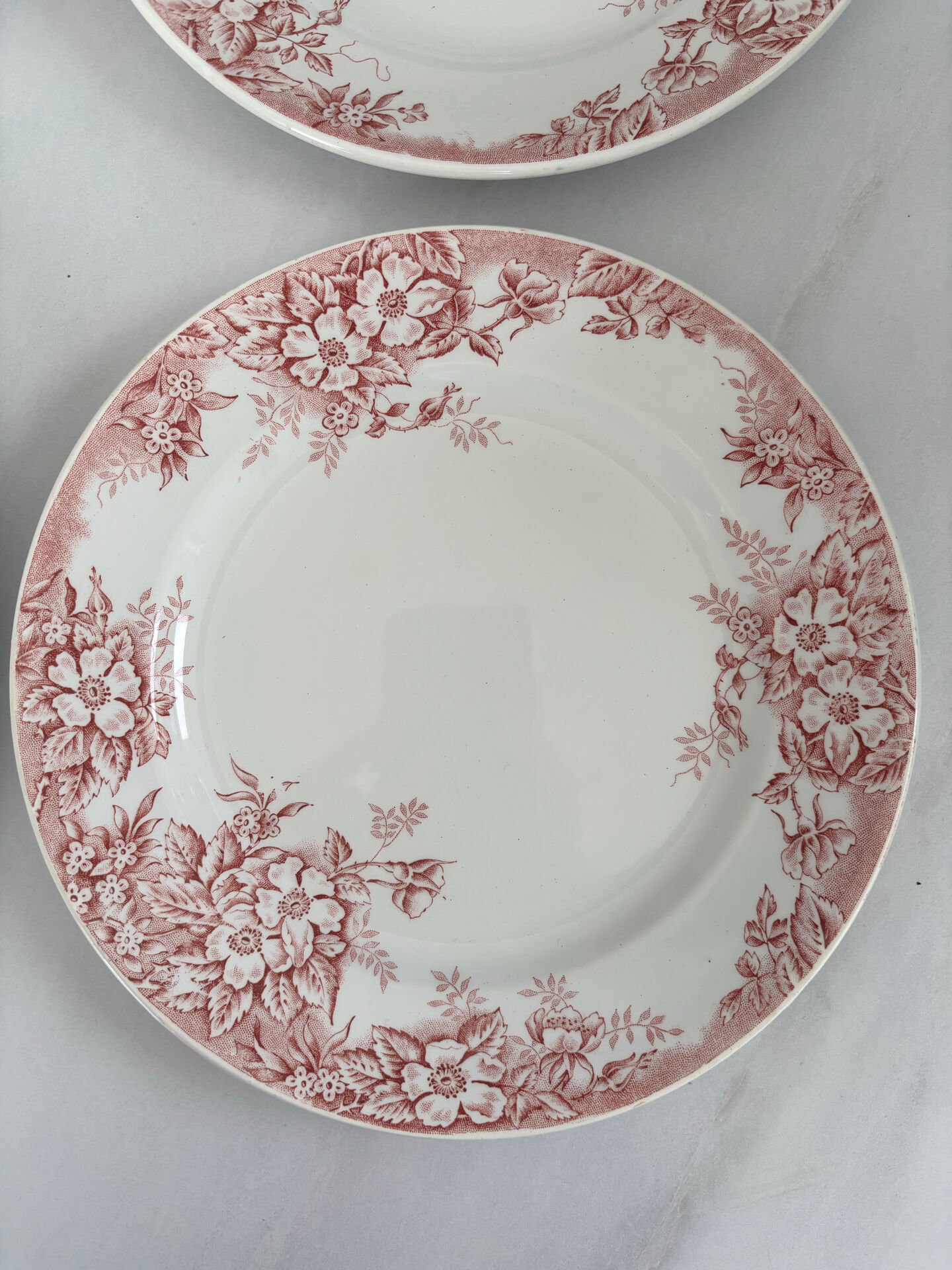 Old pink ironstone plate Eglantine Moulin des Loups