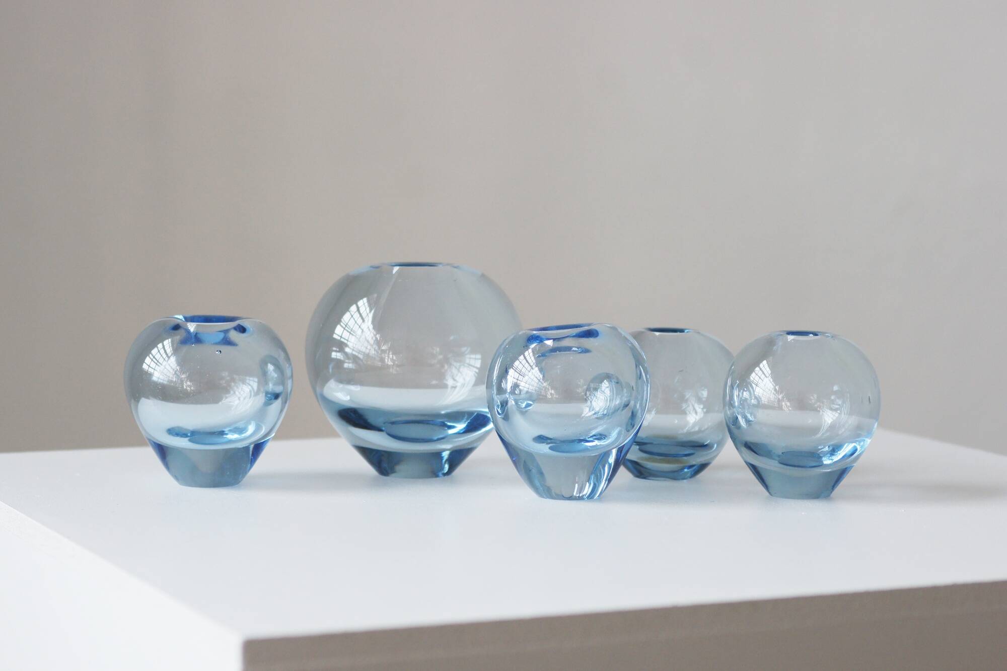 Vases Rondo Aqua par Per Lütken pour Holmegaard, Danemark, Ensemble de 5