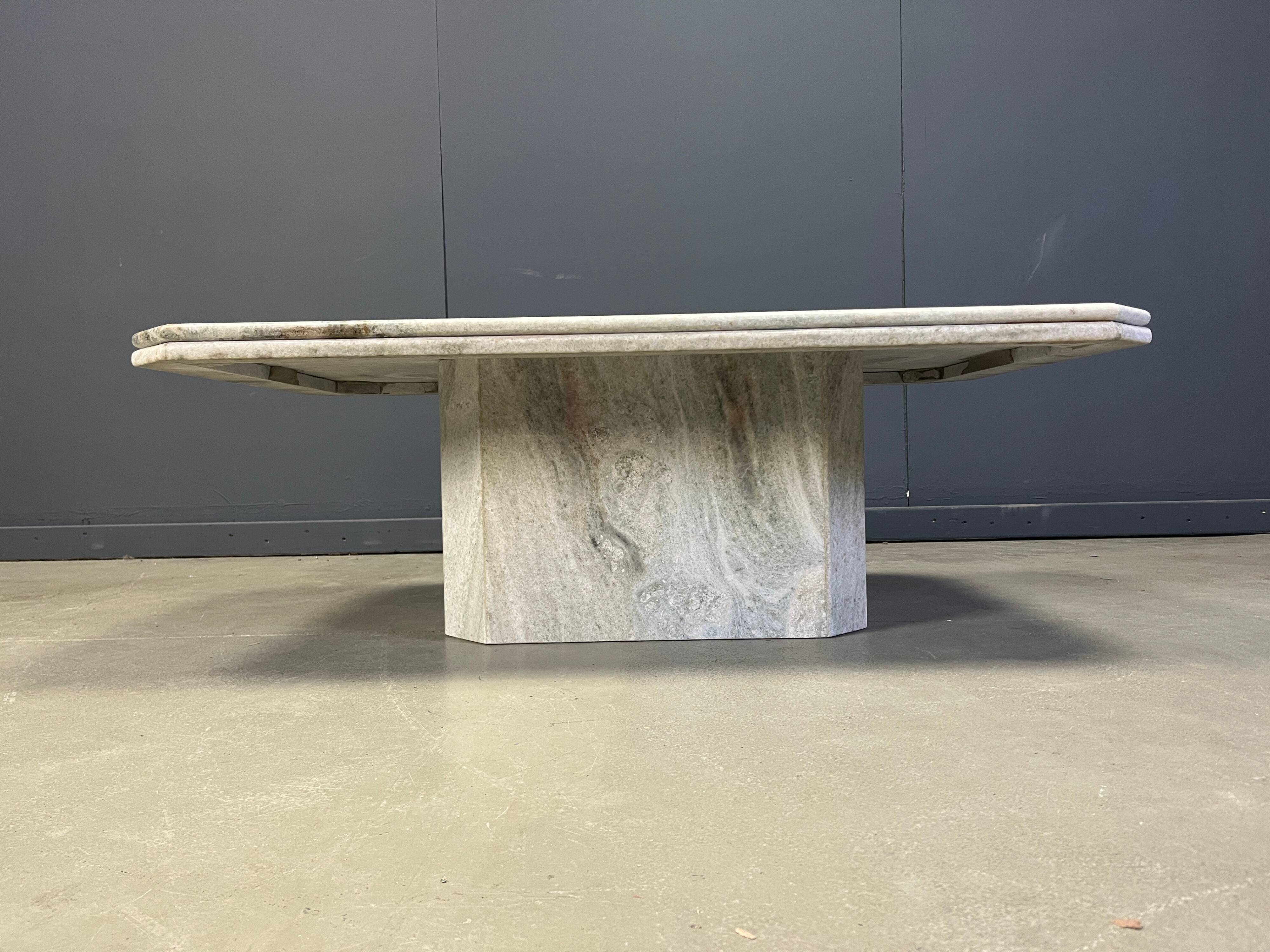Vintage marble coffee table, 1970s - Italy