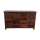 Meuble en bois à tiroirs