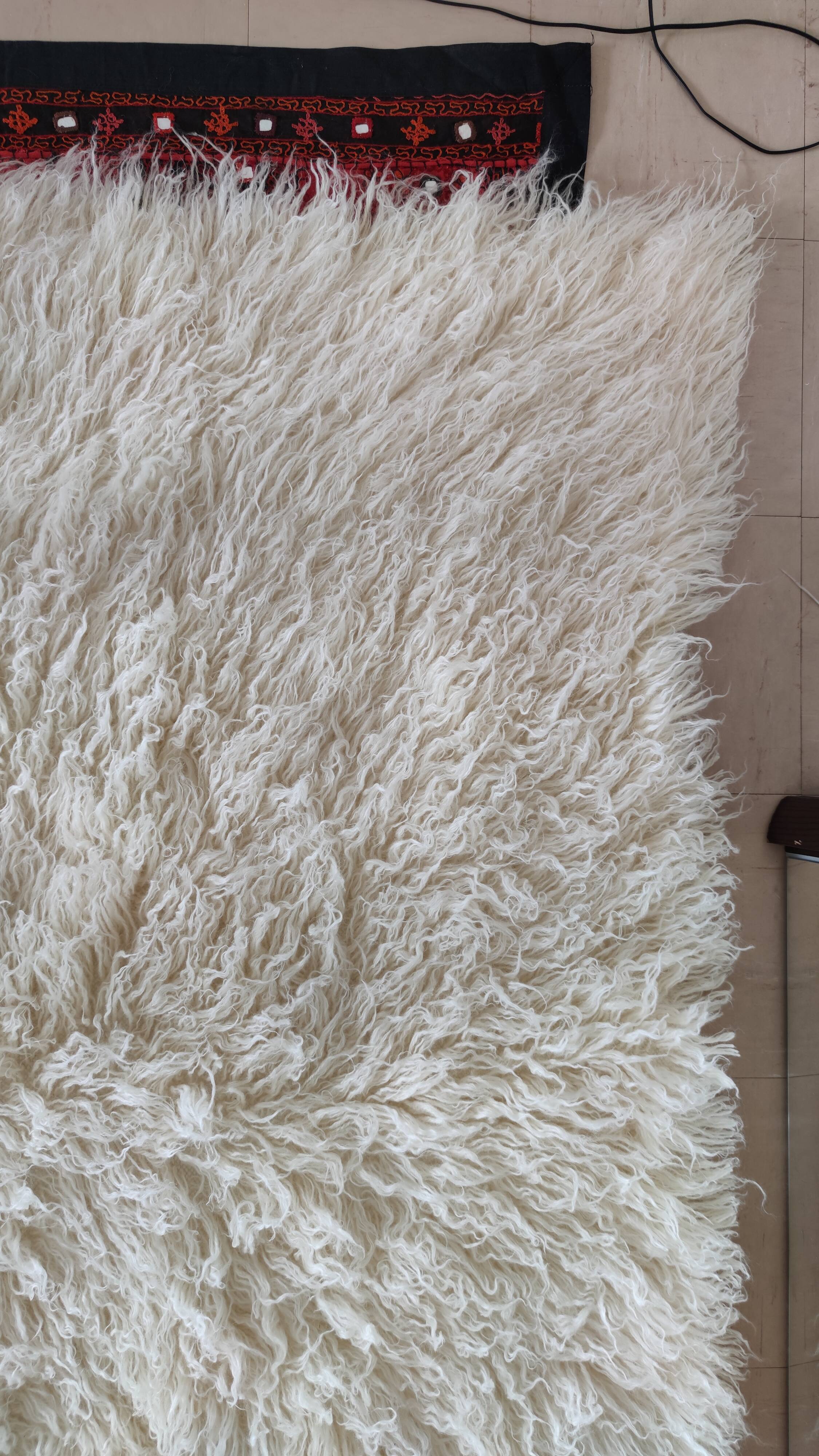 Sheep wool rugs long 296 x 236cm