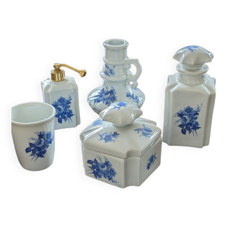 Snake porcelain toilet kit