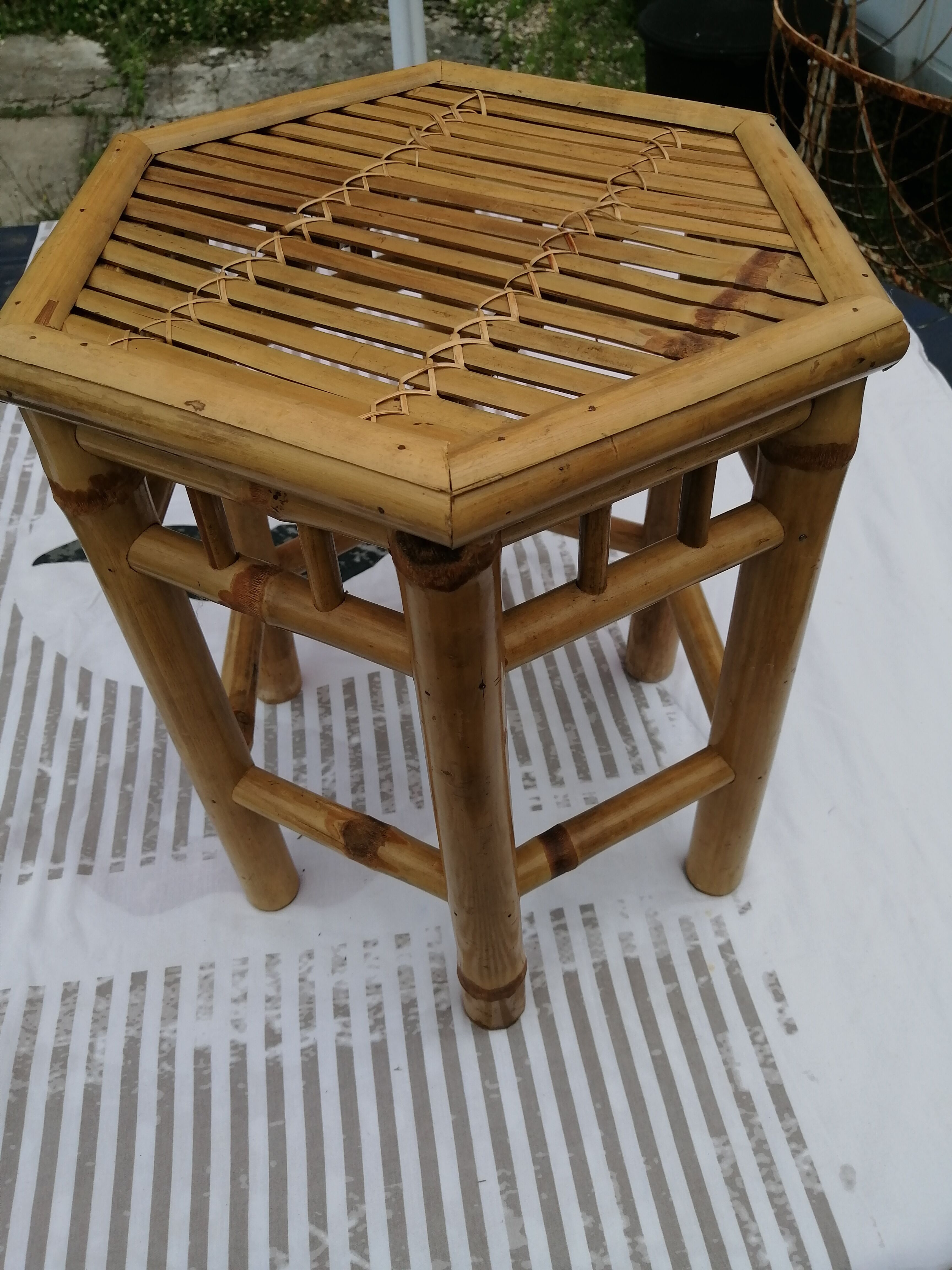 Octagonal bamboo harness