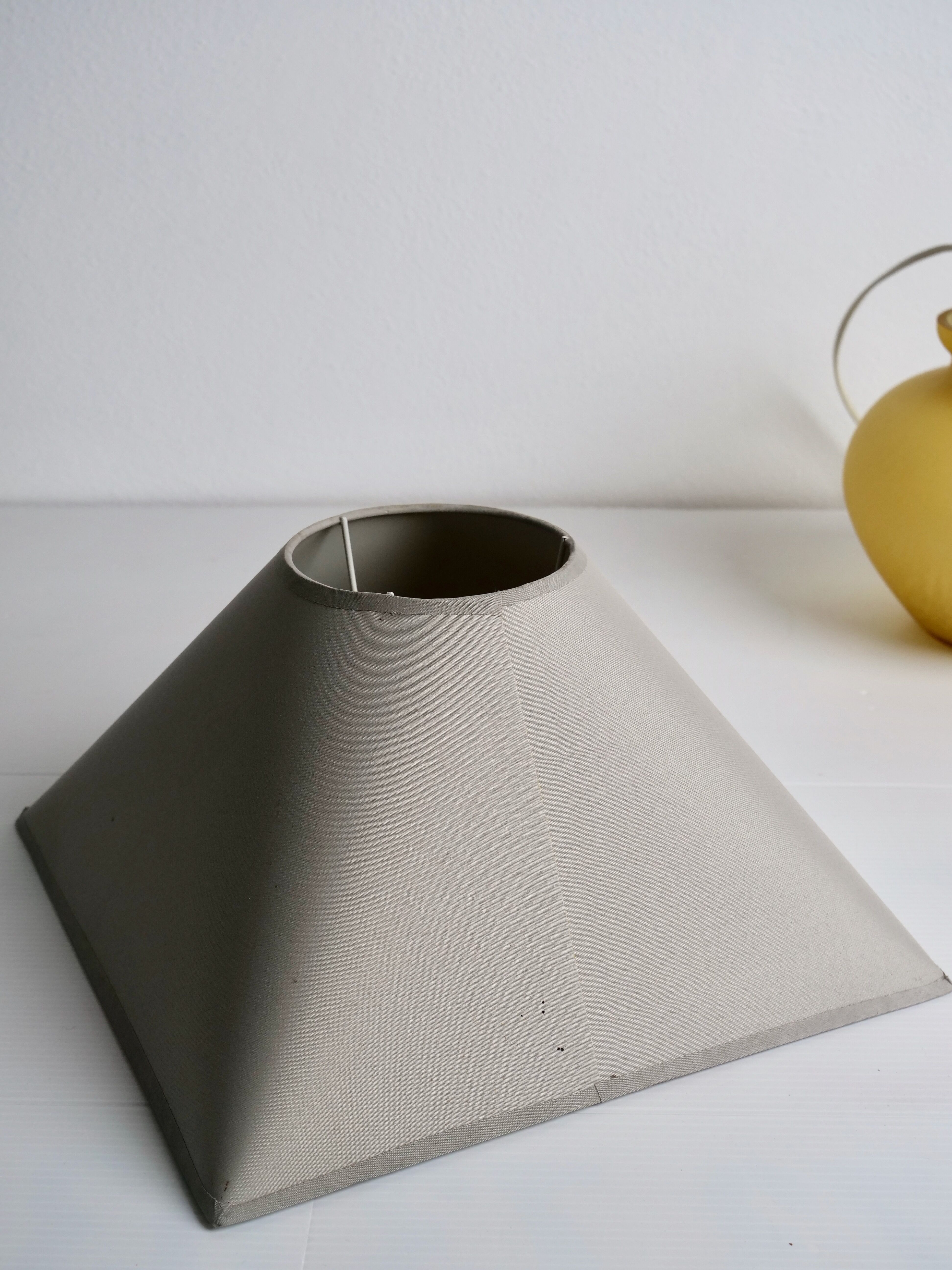 Melarti yellow sandblasted opaline lamp