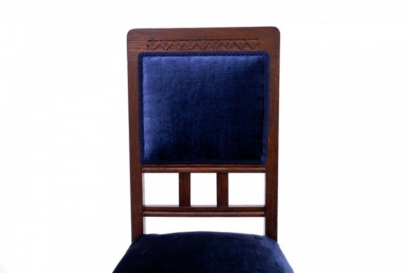 Table et chaises Art nouveau des années 1930. Après rénovation.